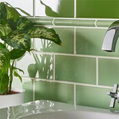 Original Style Half Field Tile Palm Green