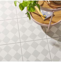 Odyssey Harlequin Large Grey on Chalk Tiles